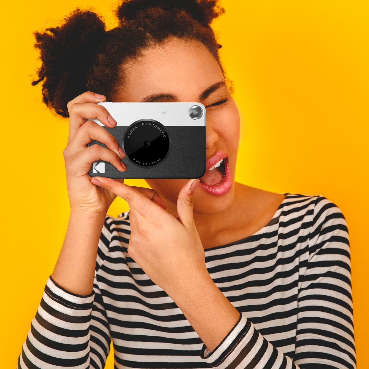 KODAK PRINTOMATIC Instant Print Camera