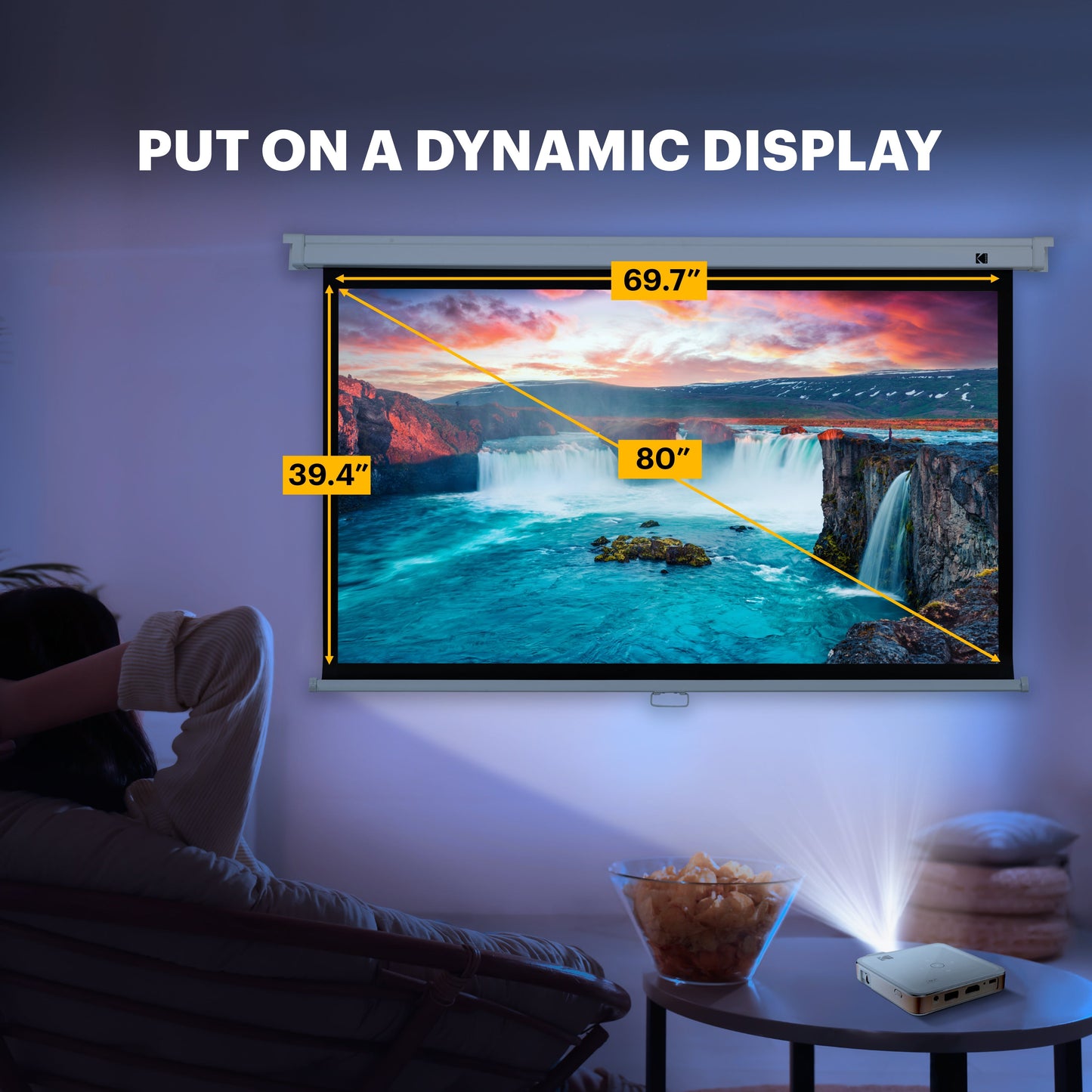 KODAK Manual Pull-Down White Projector Screen
